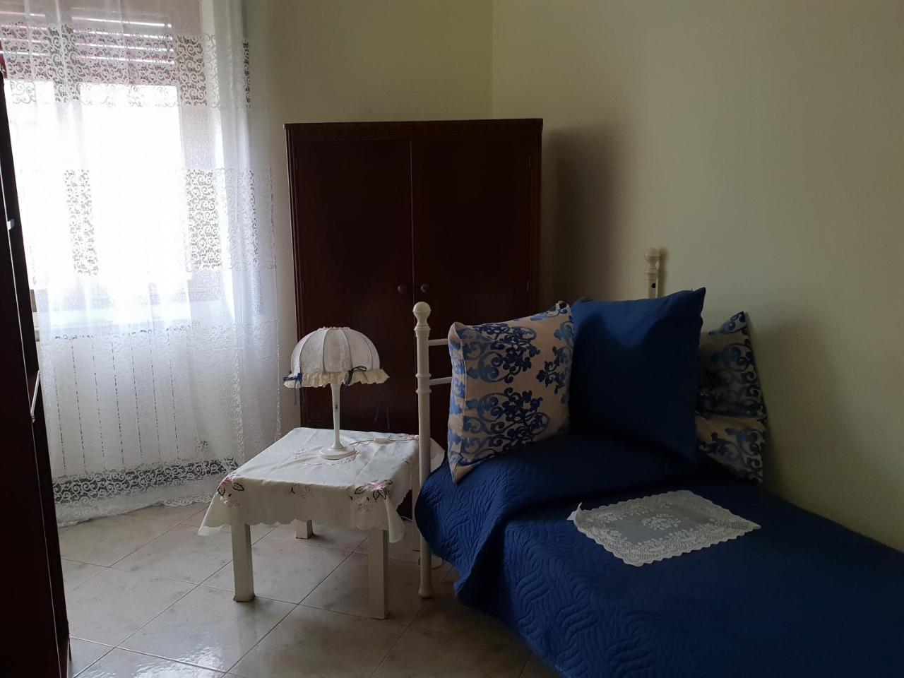 B&B Mary'S House Ciampino Bagian luar foto