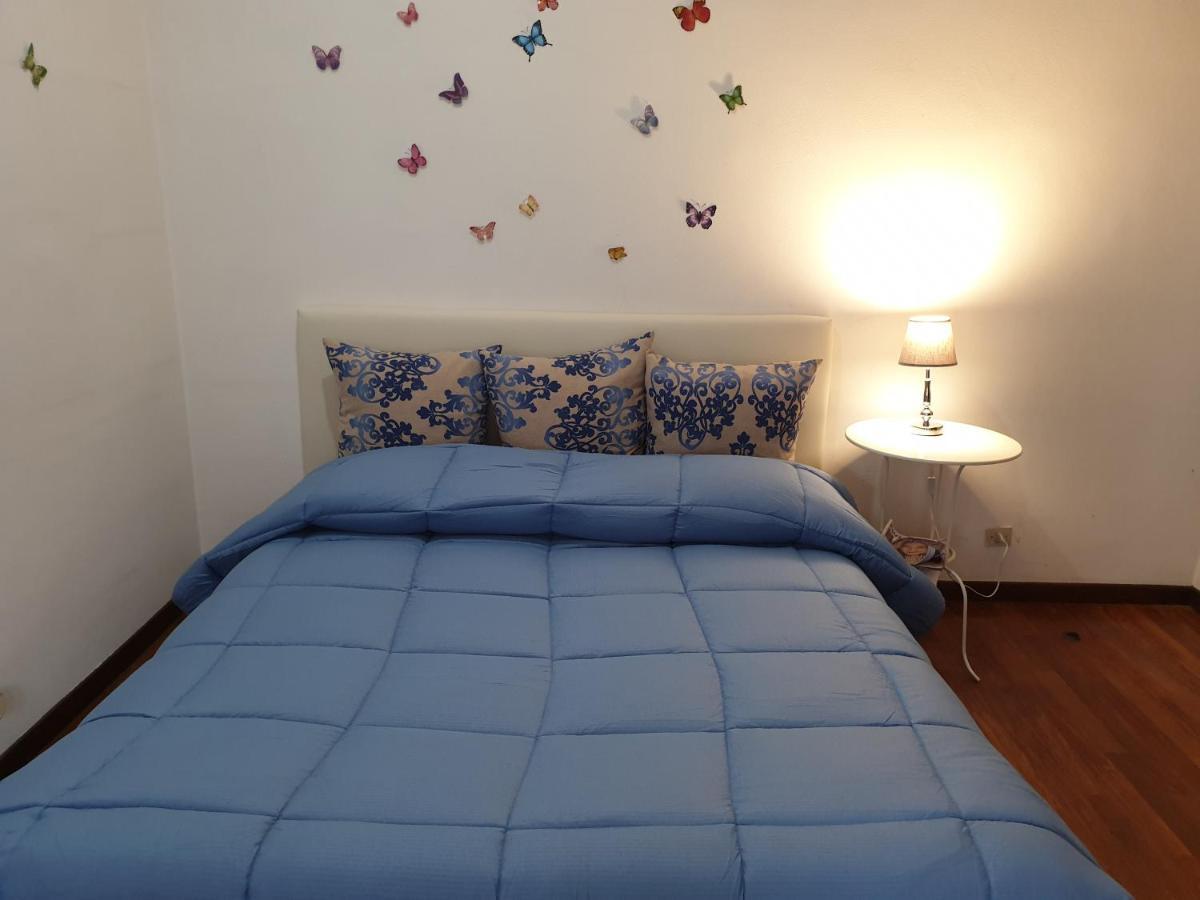 B&B Mary'S House Ciampino Bagian luar foto