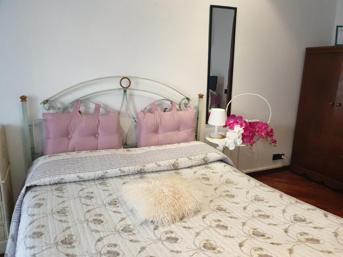B&B Mary'S House Ciampino Bagian luar foto